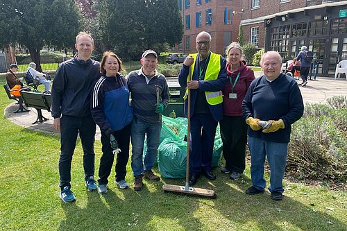 Community cares for Wallington Library Gardens